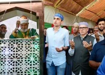 CM Omar offers Friday Prayers at Hazratbal Shrine on Milad-un-Nabi (SAW) following