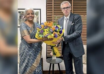 CM Omar calls on Finance Minister, seeks liberal funding for J&K