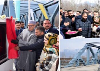 CM Omar inaugurates Akhal Bridge at Kangan