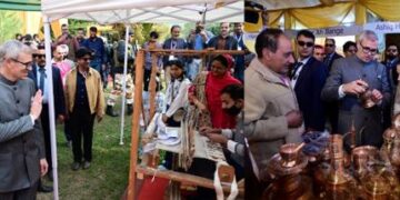 CM Omar inaugurates ‘Crafts Amongst Chrysanthemums’