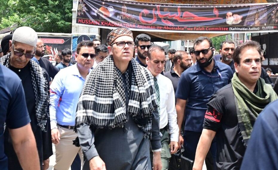 CM Omar joins Youm-e-Ashura mourners at Zadibal