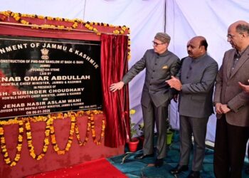 CM Omar lays foundation stone of Dak Bungalow at Bagh-e-Bahu