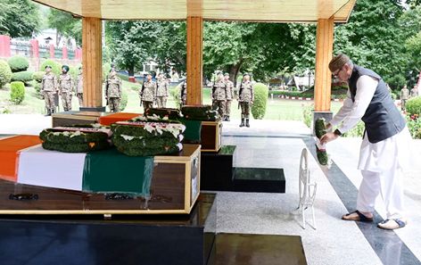 CM Omar pays tributes to army soldiers