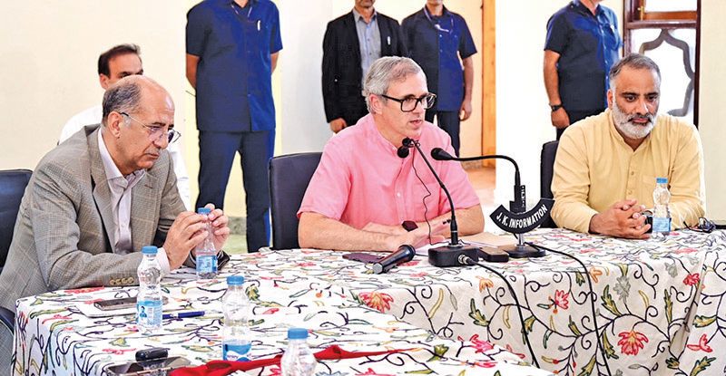 CM Omar reviews preparations for Eid-e-Milad-un-Nabi (SAW), Directs hassle-free facilities for devotees