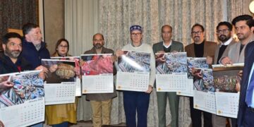 CM Omar  unveils Handicrafts & Handloom Deptt’s Calendar-Pic/ Kashmir Horizon