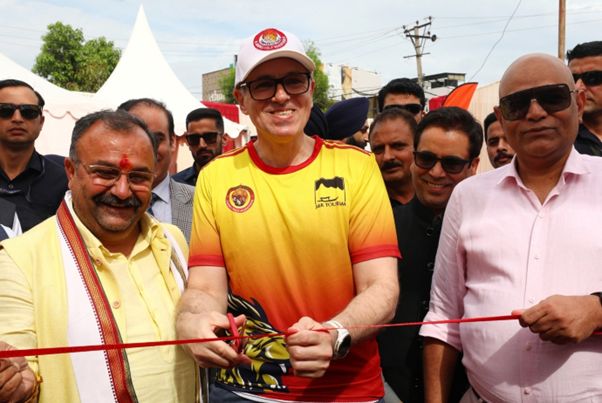 CM Omar unveils Jammu Marathon Expo at Gandhi Nagar