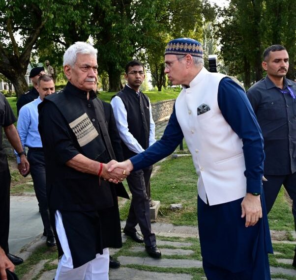 CM hosts ‘At Home’ on Independence Day at SKICC