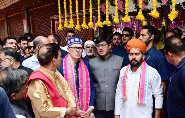 CM visits Mata Kheer Bhawani Temple, reviews arrangements for Annual Mela