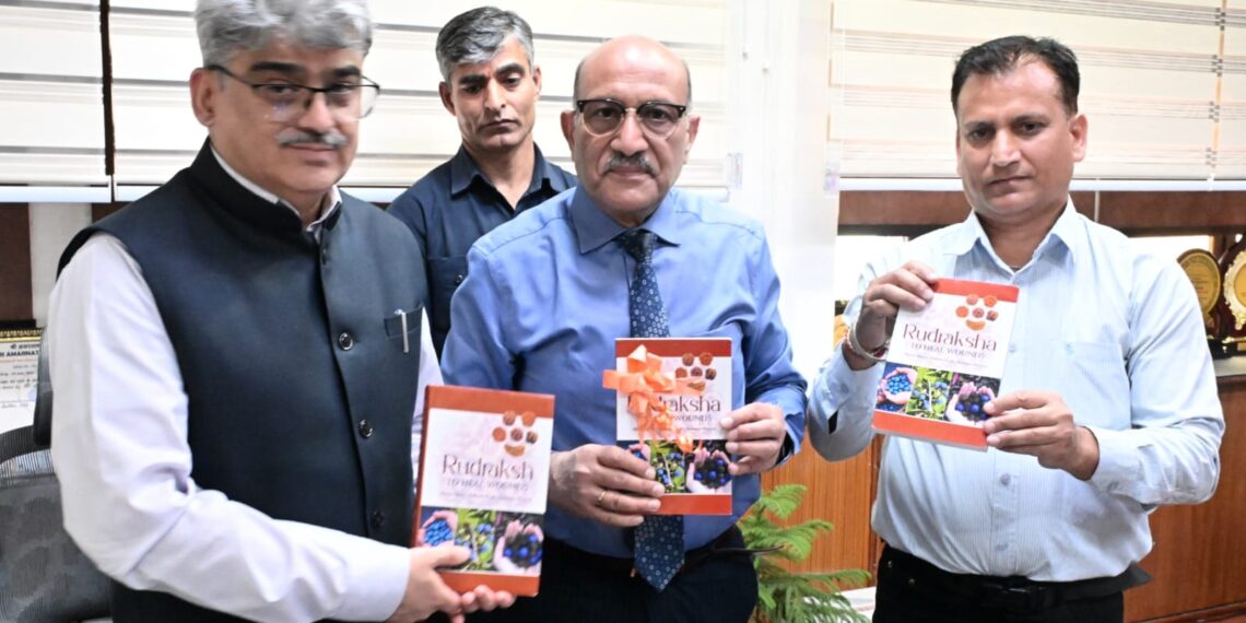 CS Dulloo releases two books on Health and Climate Science