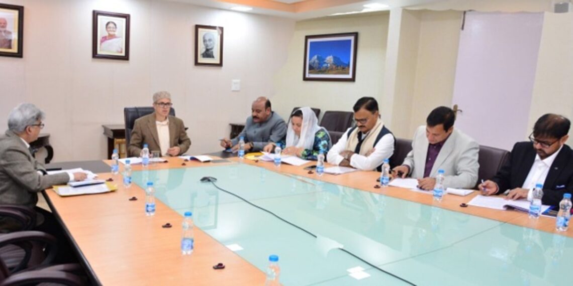Summon assembly on Nov 4: Cabinet To LG