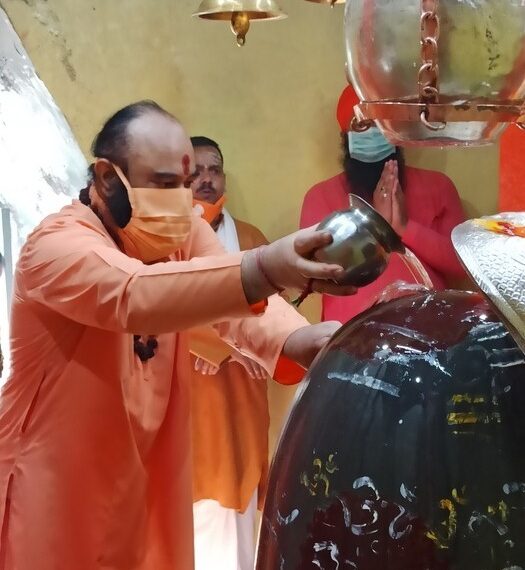 ‘Chhari Mubarak’ pooja held at Shankaracharya temple