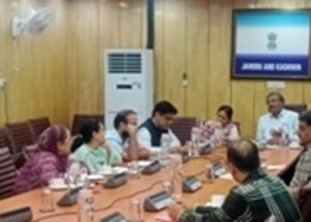 Chairman JK RERA chairs meeting with top officers