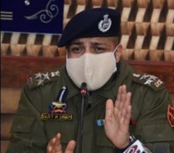 Statements of political leaders on Hyderpora encounter may lead to provocation & fear, may invite penal provisions: SIT chairman