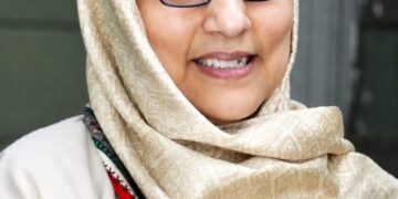 Prof. Syeda Afshana Takes Charge as Incharge Director, EMMRC, University of Kashmir