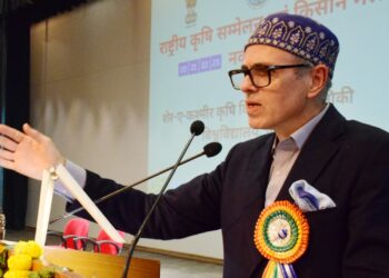 CM Omar calls for focus on agriculture varsities to tackle climate change and boost J&K’s economy