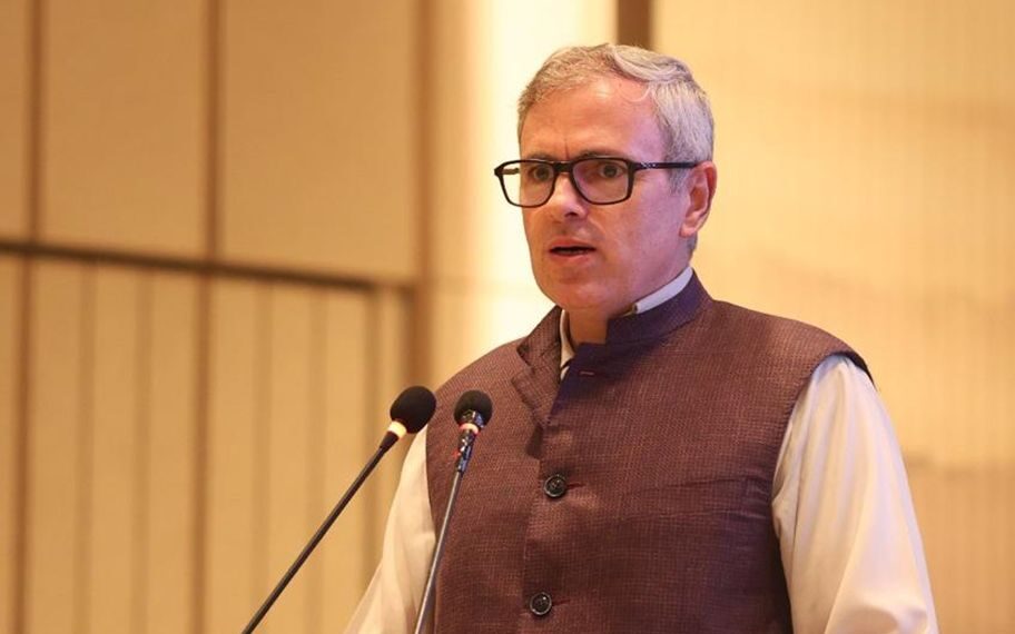 CM Omar calls for stronger partnership with travel fraternity to promote J&K tourism