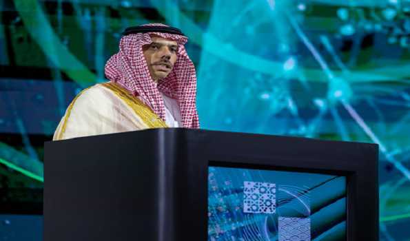 China, Arab countries sign 30 agreements worth almost $10bln
