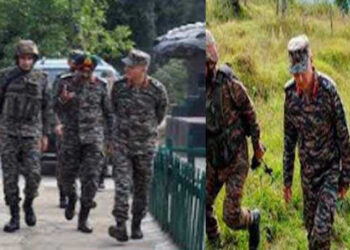 Chinar Corp Commander LG Ghai reviews anti-infiltration grid on LoC