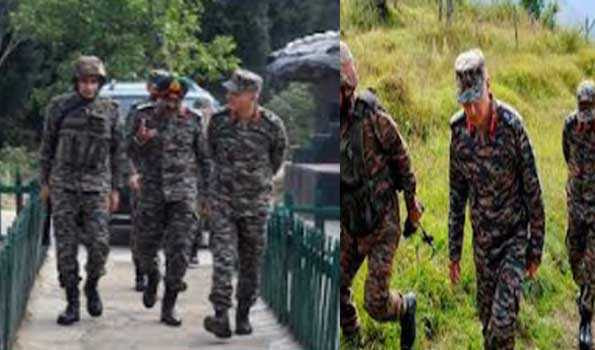 Chinar Corp Commander LG Ghai reviews anti-infiltration grid on LoC