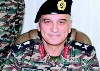 Chinar Corps commander reviews operational preparedness along LoC in Kupwara’s Machil sector