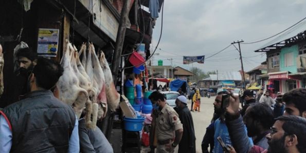 Police with Civil Admin conducted surprise market checking in Kulgam
