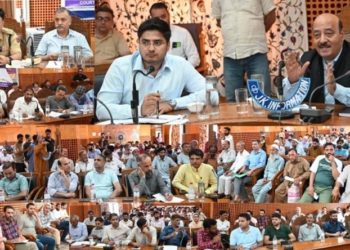 Sheikh Fayaz convenes public outreach program at Shopian