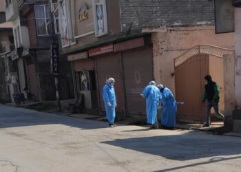 Corona Curfew: Panic, fear leave people dumbfound