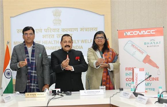 Mandaviya unveils world’s first intranasal Covid vaccine ‘iNCOVACC’ in presence of Dr Jitendra
