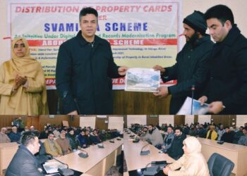 DC Budgam distributes SVAMITVA Property Cards to beneficiaries