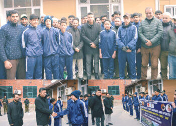 DC B’gam Flags off Trekking Camp to Pahalgam