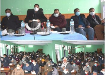 DC Budgam holds Public Darbar at Beerwah