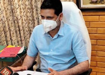 Threat of 3rd wave of Covid-19 still looming; appeal people not to down-size precautions: DC B’gam