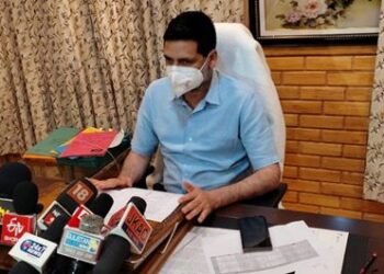 Covid-19 threat still looming large; vaccination best solution to curb Pandemic: DC B’gam