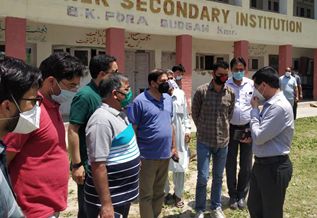 DC Budgam inspects ongoing dev works, visits quarantine/wellness centers of SD Chadoora