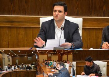 DC Budgam reviews arrangements for Special Phase of Vande Mataram @150 years celebrations