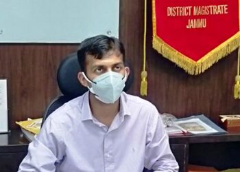Positivity rate declines in Jammu below 7% from 10%: DC Jammu