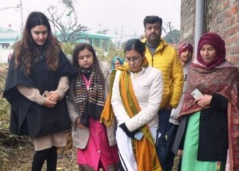 DC Jammu inspects RDD works in Chowadi