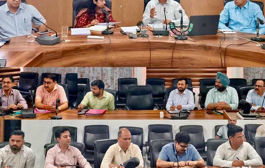 DC Kathua reviews arrangements for Eid-ul-Azha celebrations