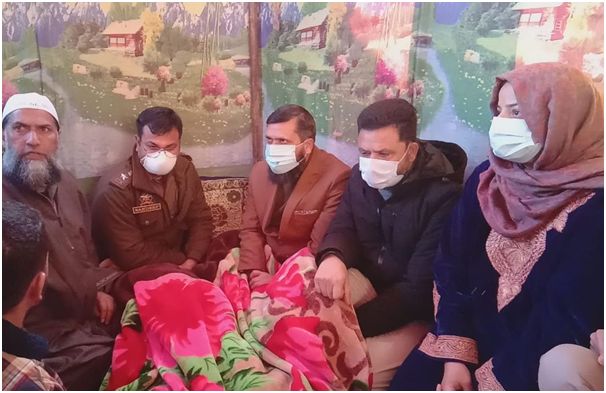 DC Kupwara visits Sirajpora residence of Mushtaq Ahmad Mir killed in Punjab