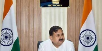 DC Poonch reviews functioning of Handicrafts and Handloom Deptts