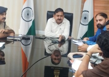 DC Poonch reviews Aadhaar saturation, biometric update and new enrolment status