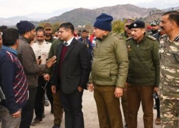DC Rajouri interacts with locals at Dhangri
