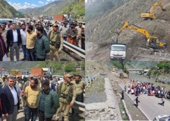 DC Ramban monitors road clearance operations on NH-44