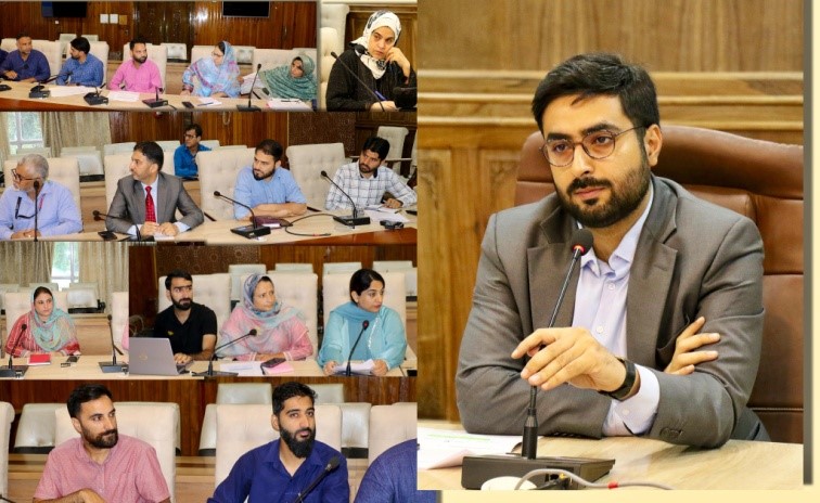 DC Srinagar reviews sanctioning of cases of entrepreneurs under Mission Yuva