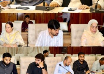 DC Srinagar, Commr SMC review progress of PMAY-Urban 2.0