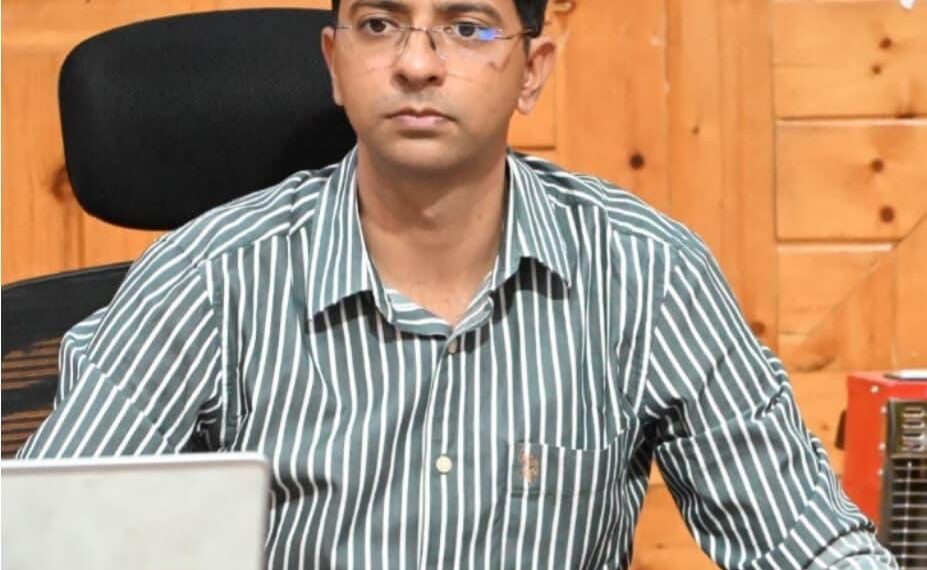 84 Entrepreneurs selected in Shopian under JKREGP for assistance