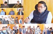 DC Shopian reviews progress of registration under PMJAY-SEHAT