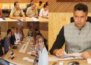 DC Srinagar convenes DLIC meeting on National Clean Air Prog