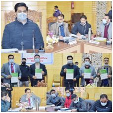 DC B’pora chairs Spl DCC, DLRC meeting