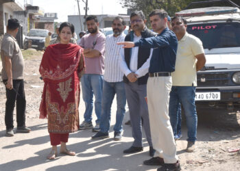 DC inspects road renovation work in Udhampur Town